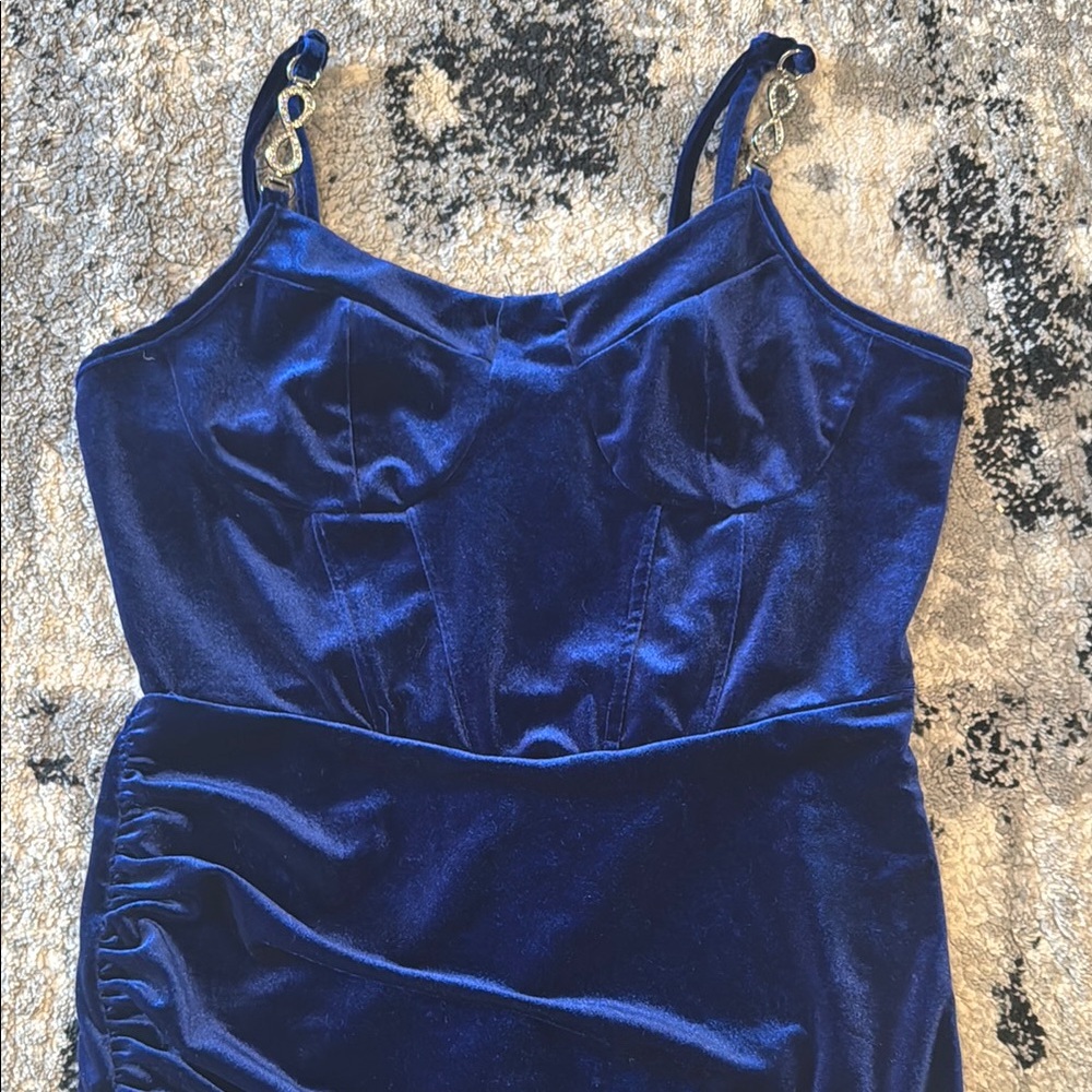 Blue Dress - Picture 5 of 9